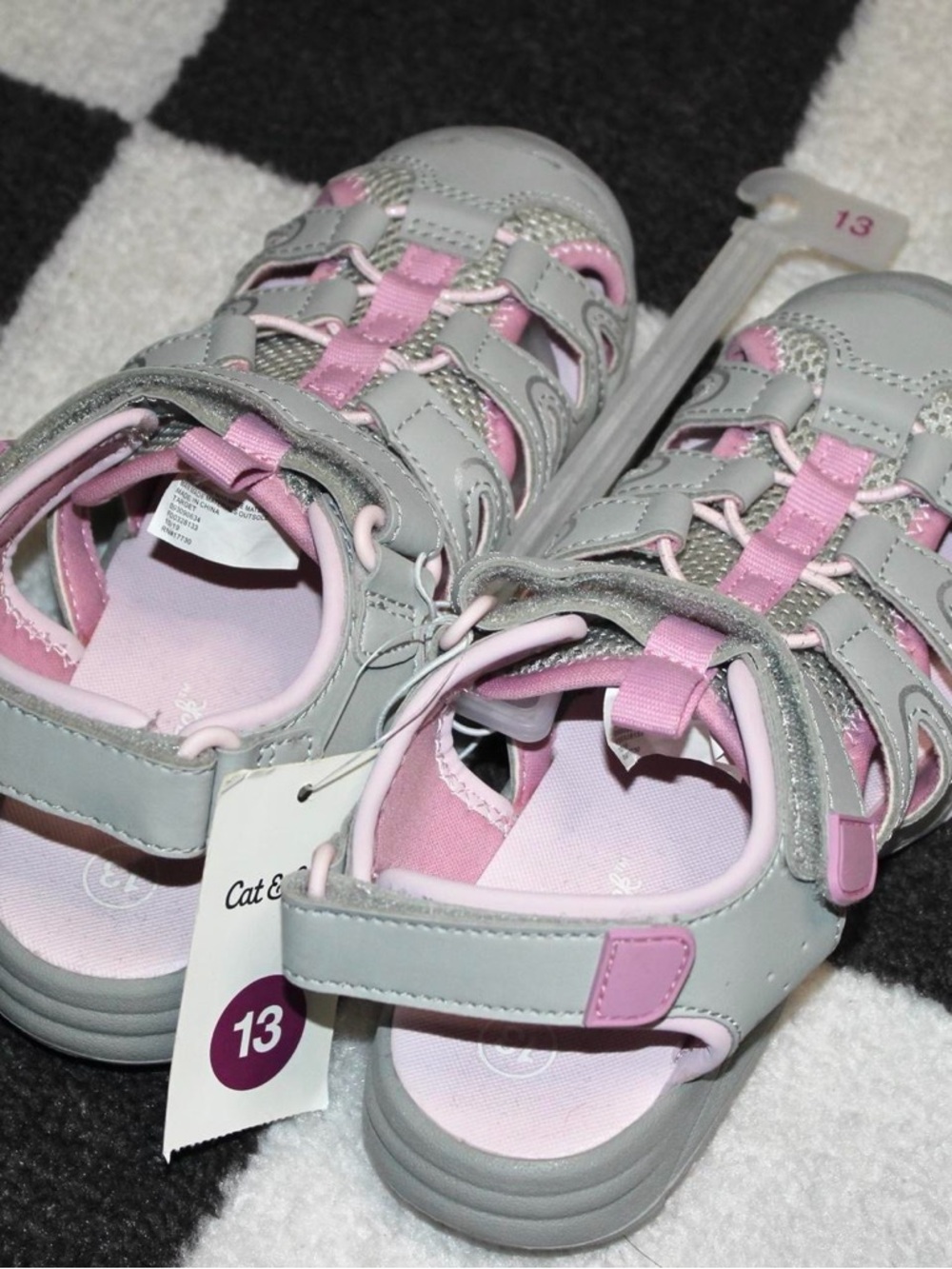 Cat & Jack Gray and Pink Girls' Active Sandals